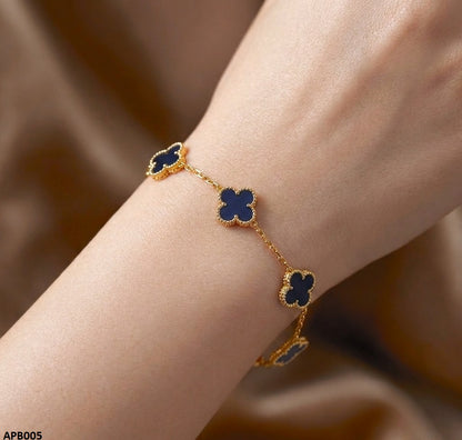 APB005 Four Leaf Clover Bracelet = APB